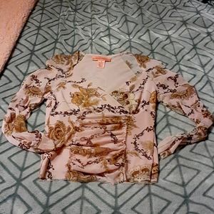 3/4 sleeve ruched shirt by Bandolino